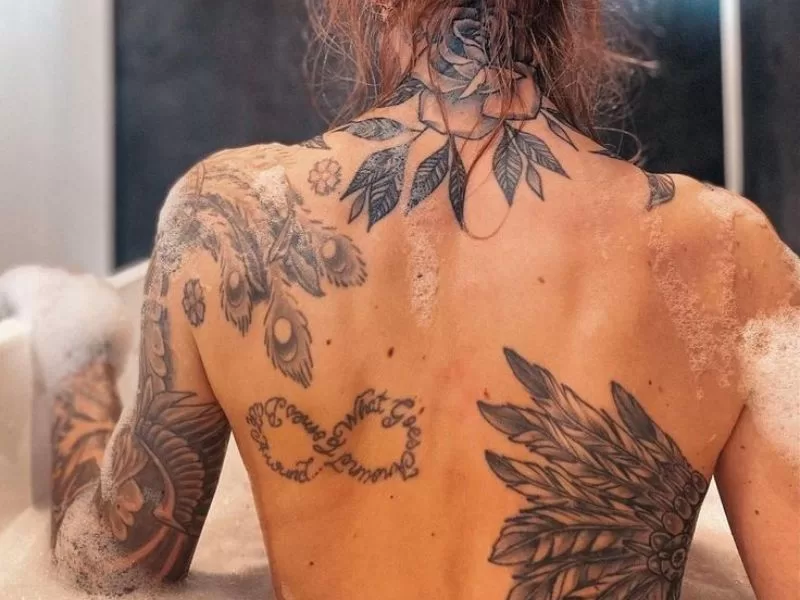 Você está visualizando atualmente O que fazer quando a tatuagem começa a descascar?